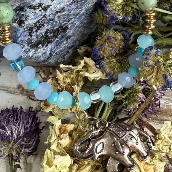 Gold and Blue Beaded Elephant Charm Bracelet sesame jasper - Picture 2 of 5
